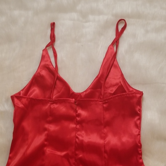 LAST ONE! Red Selena Dress Size L - Picture 4 of 5